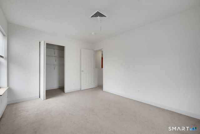 54 Young Dixon Way 54, Stamford, CT 06902