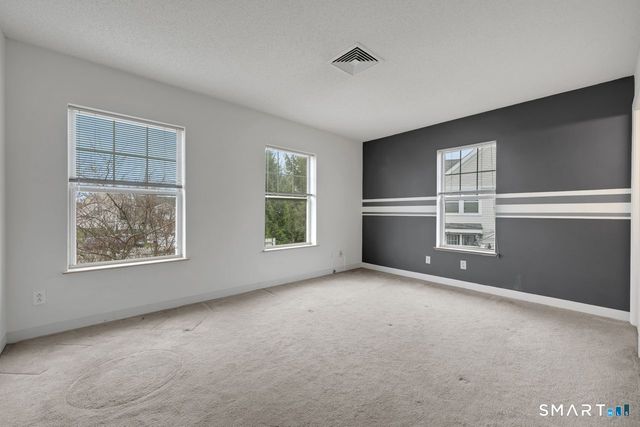 54 Young Dixon Way 54, Stamford, CT 06902