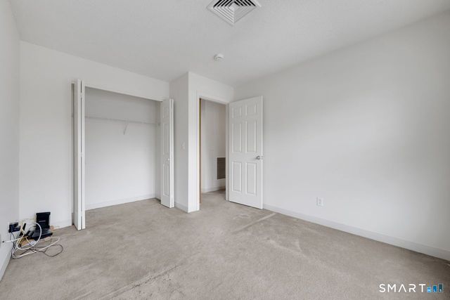 54 Young Dixon Way 54, Stamford, CT 06902