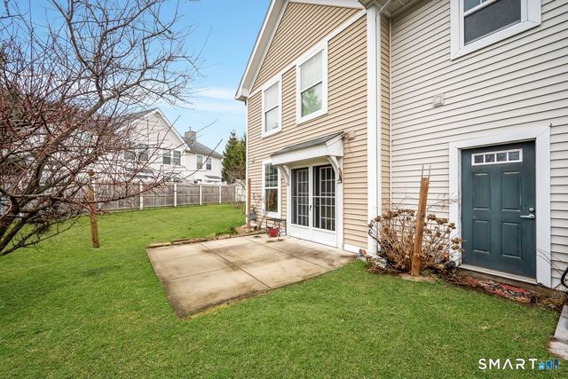 54 Young Dixon Way 54, Stamford, CT 06902