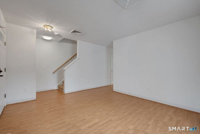 54 Young Dixon Way 54, Stamford, CT 06902