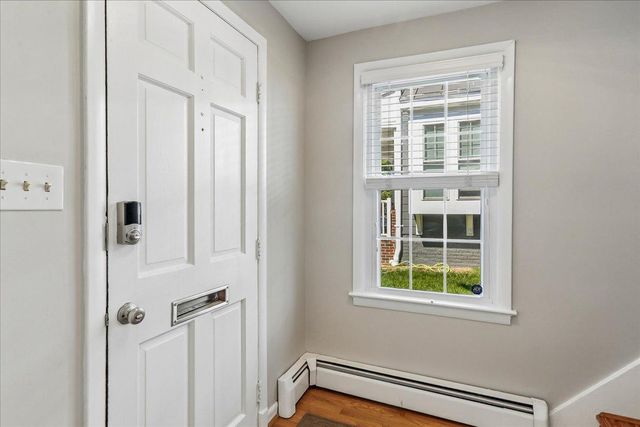 32 E LINDEN ST, Alexandria, VA 22301