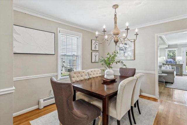 32 E LINDEN ST, Alexandria, VA 22301