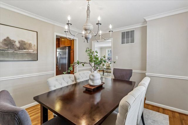 32 E LINDEN ST, Alexandria, VA 22301
