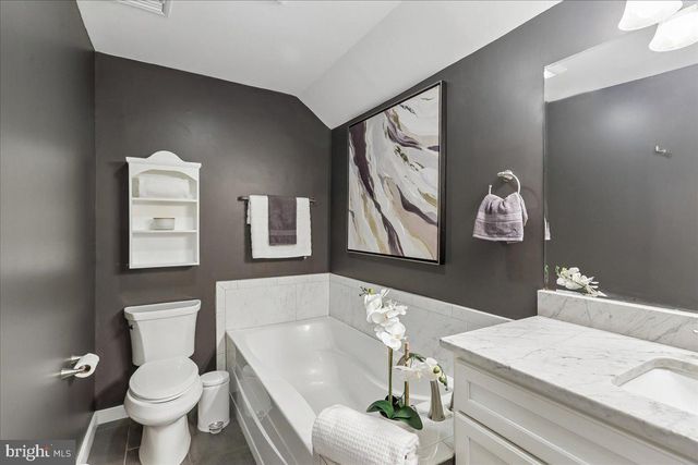 32 E LINDEN ST, Alexandria, VA 22301