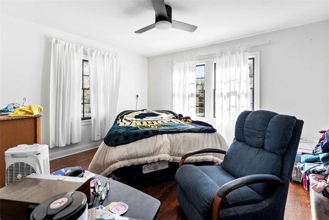 517 N Avenue F, Elgin, TX 78621