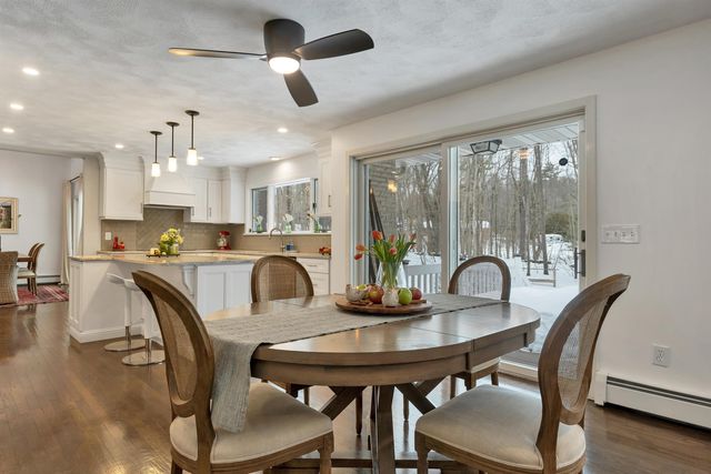 16 Fox Run Lane, Salem, NH 03079