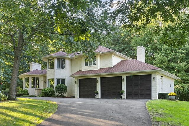 16 Fox Run Lane, Salem, NH 03079