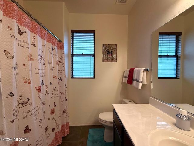 1684 S Tenen Pass Drive, Benson, AZ 85602