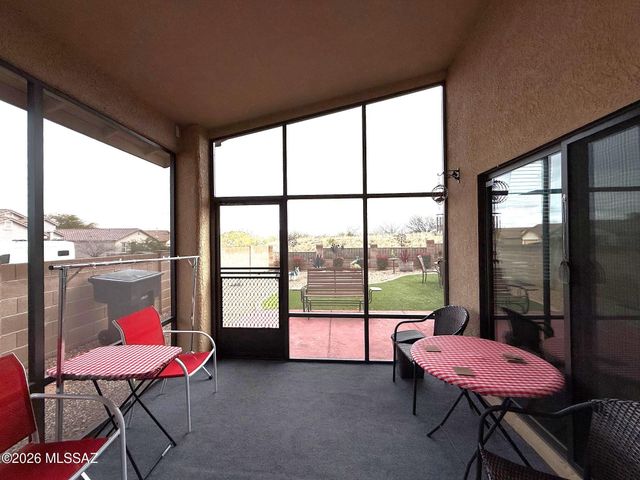 1684 S Tenen Pass Drive, Benson, AZ 85602