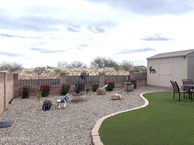 1684 S Tenen Pass Drive, Benson, AZ 85602