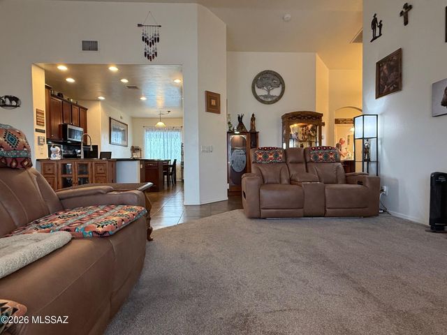 1684 S Tenen Pass Drive, Benson, AZ 85602