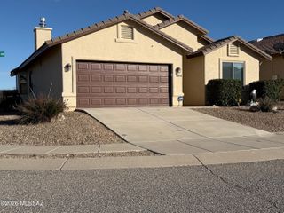 1684 S Tenen Pass Drive, Benson, AZ 85602