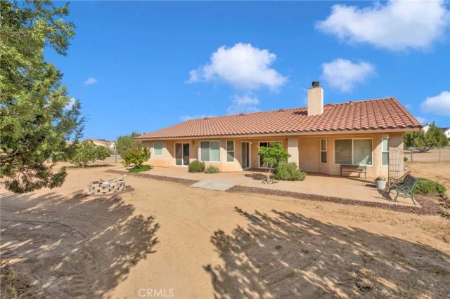 8626 Coyote Trail, Oak Hills, CA 92344