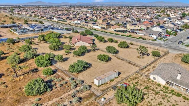 8626 Coyote Trail, Oak Hills, CA 92344