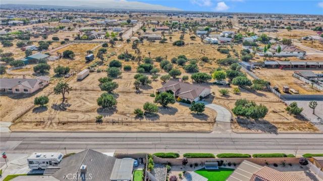 8626 Coyote Trail, Oak Hills, CA 92344