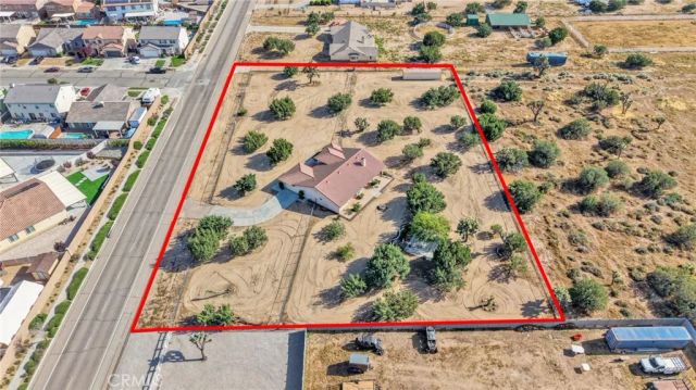 8626 Coyote Trail, Oak Hills, CA 92344