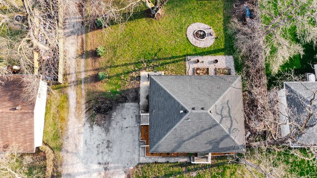 6467 Portage Avenue, Portage, IN 46368