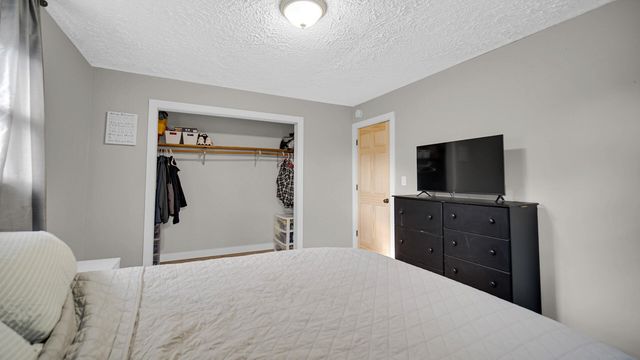 6467 Portage Avenue, Portage, IN 46368