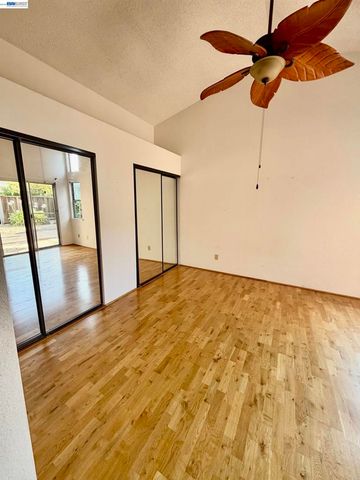 2061 Eilene Dr, Pleasanton, CA 94588