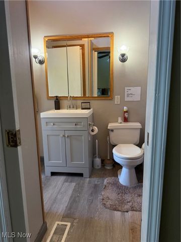 349 Canova Drive, Akron, OH 44319