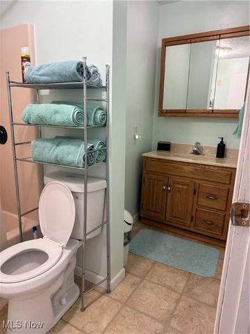 349 Canova Drive, Akron, OH 44319