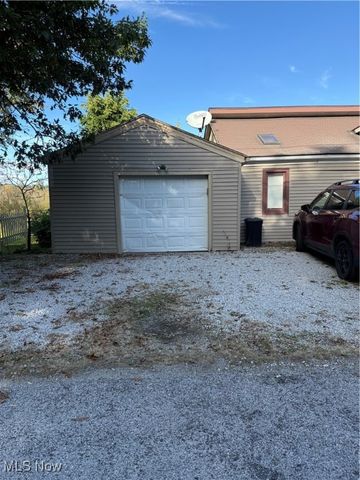 349 Canova Drive, Akron, OH 44319