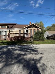 349 Canova Drive, Akron, OH 44319