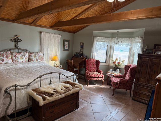 1485 Fm 2579, Floresville, TX 78114