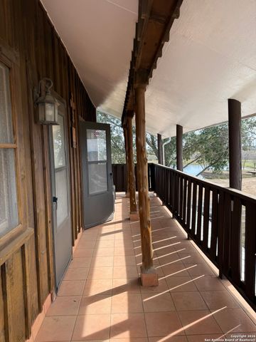 1485 Fm 2579, Floresville, TX 78114