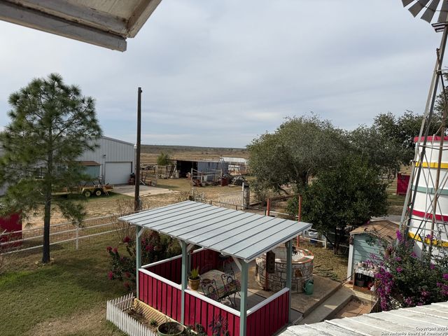 1485 Fm 2579, Floresville, TX 78114