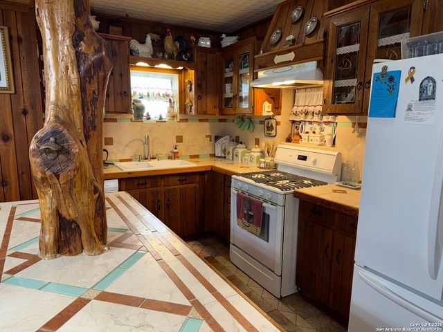 1485 Fm 2579, Floresville, TX 78114