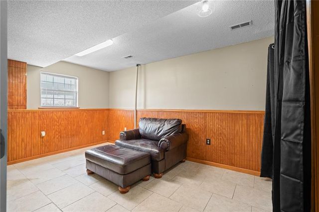1711 Christi Lane, Raymore, MO 64083