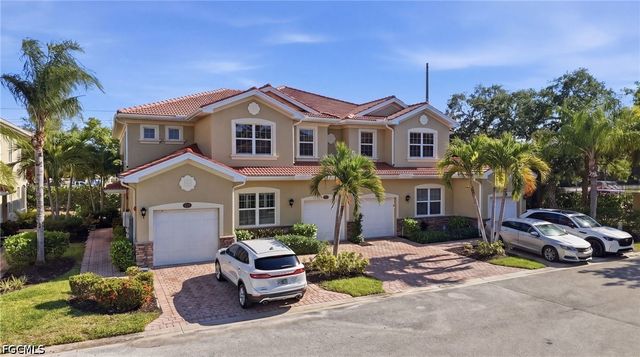 8515 Oakshade CIR 201, Fort Myers, FL 33919