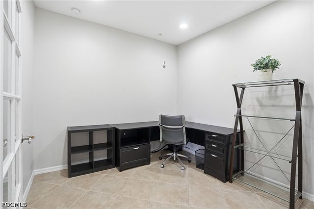 8515 Oakshade CIR 201, Fort Myers, FL 33919