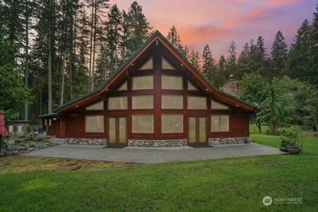 5154 Strider Road, Langley, WA 98260