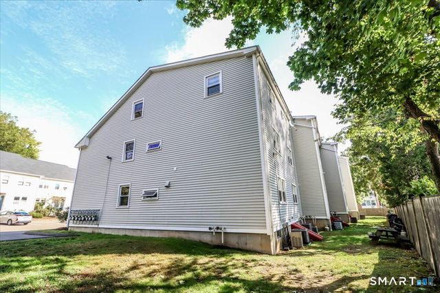 65 Ellsworth Street 303, Bridgeport, CT 06605