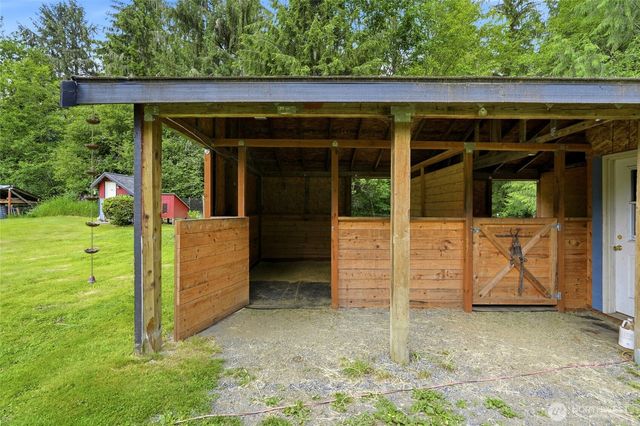 5919 Scherrer Road, Granite Falls, WA 98252