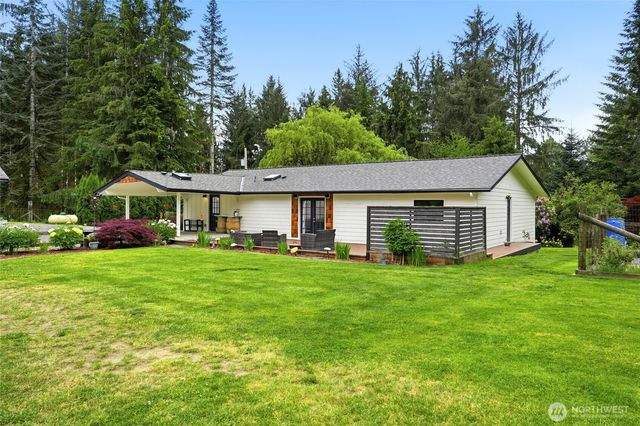 5919 Scherrer Road, Granite Falls, WA 98252