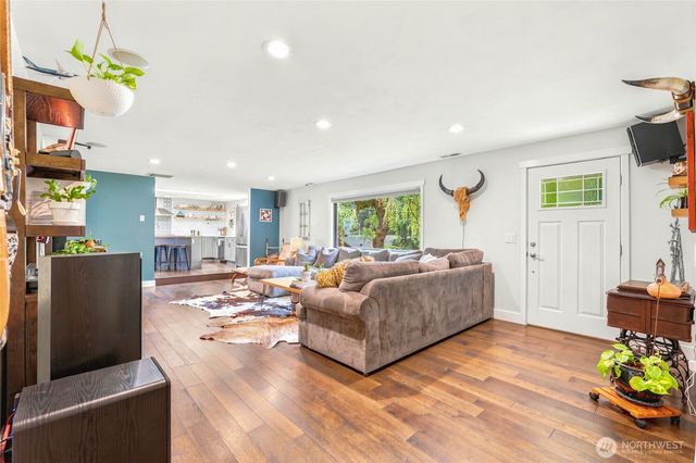5919 Scherrer Road, Granite Falls, WA 98252