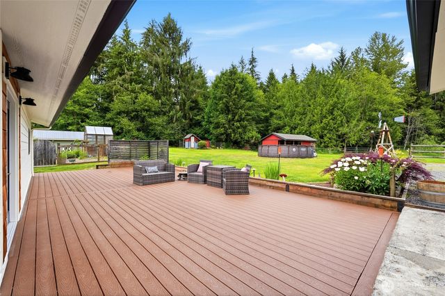5919 Scherrer Road, Granite Falls, WA 98252
