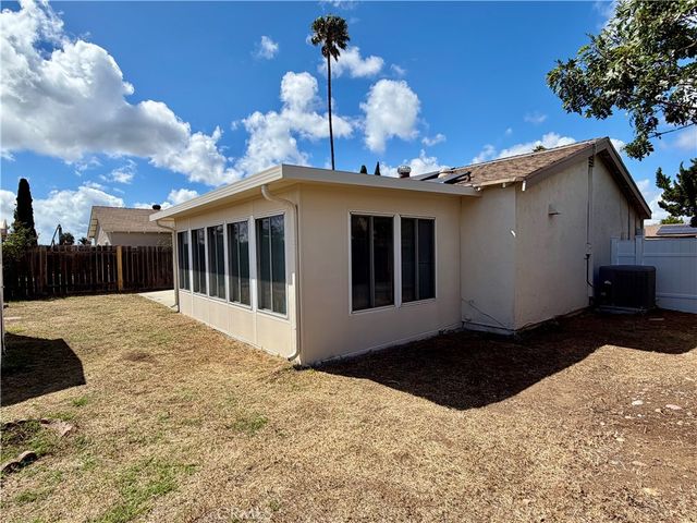 8113 Lakeport, San Diego, CA 92126