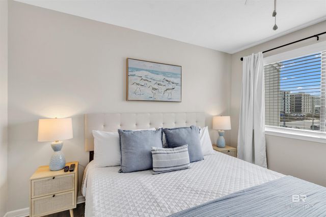 110 W 2nd Street 3, Gulf Shores, AL 36542