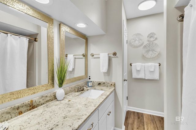 110 W 2nd Street 3, Gulf Shores, AL 36542