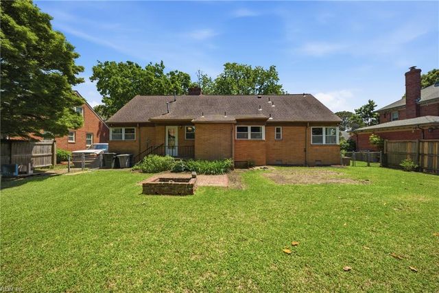 4021 Chesapeake AVE, Hampton, VA 23669