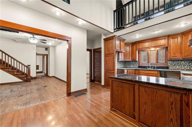 3424 Holmes Street, Kansas City, MO 64109