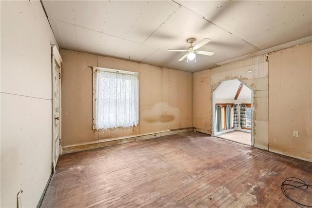 3424 Holmes Street, Kansas City, MO 64109
