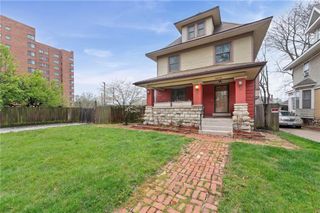 3424 Holmes Street, Kansas City, MO 64109