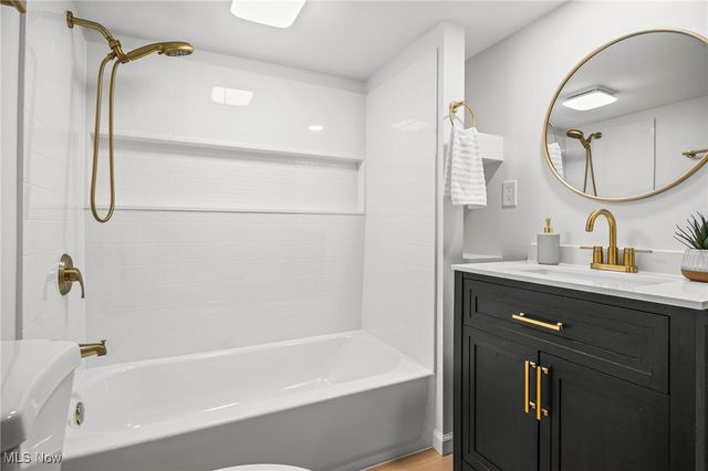 790 Kenilworth Avenue, Sheffield Lake, OH 44054