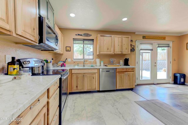 168 River Village Circle, Dayton, NV 89403